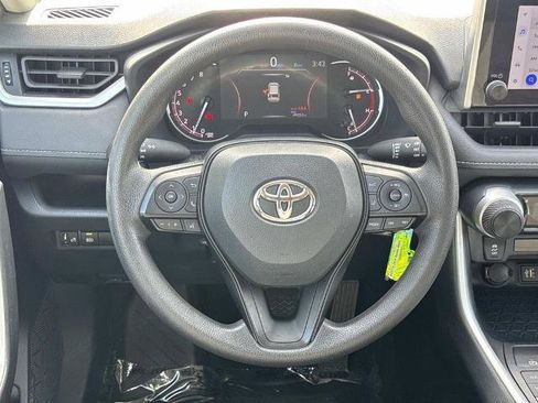 Used 2024 Toyota RAV4 LE AWD/4WD image 13