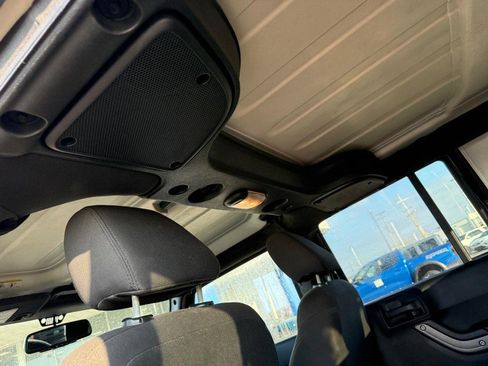 Used 2015 Jeep Wrangler Unlimited Sport w/ Quick Order Package 24S image 11