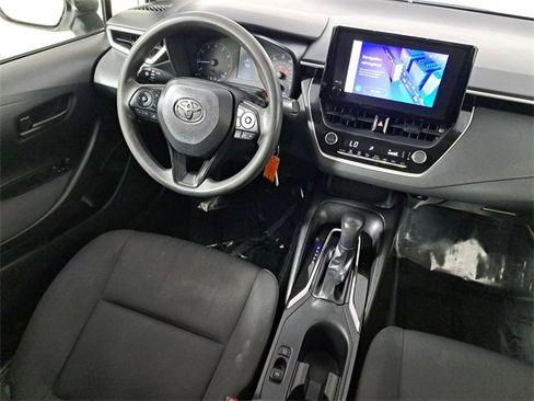 Used 2023 Toyota Corolla LE image 15
