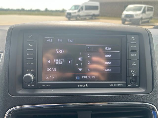 Used 2018 Dodge Grand Caravan SE w/ UConnect Hands-Free Group FWD image 29