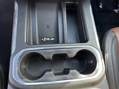 Used 2022 Chevrolet Silverado 2500 High Country w/ Z71 Off-Road Package image 26