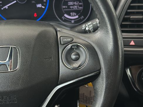 Used 2022 Honda HR-V Sport image 12