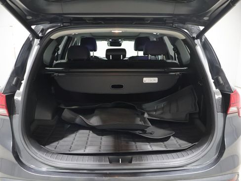 Used 2023 Hyundai Santa Fe SEL w/ Premium Package AWD/4WD image 4