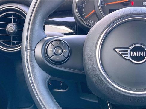 Used 2021 MINI Cooper Convertible image 17