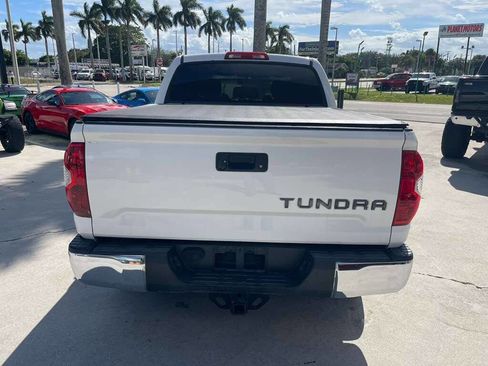 Used 2015 Toyota Tundra SR5 image 5