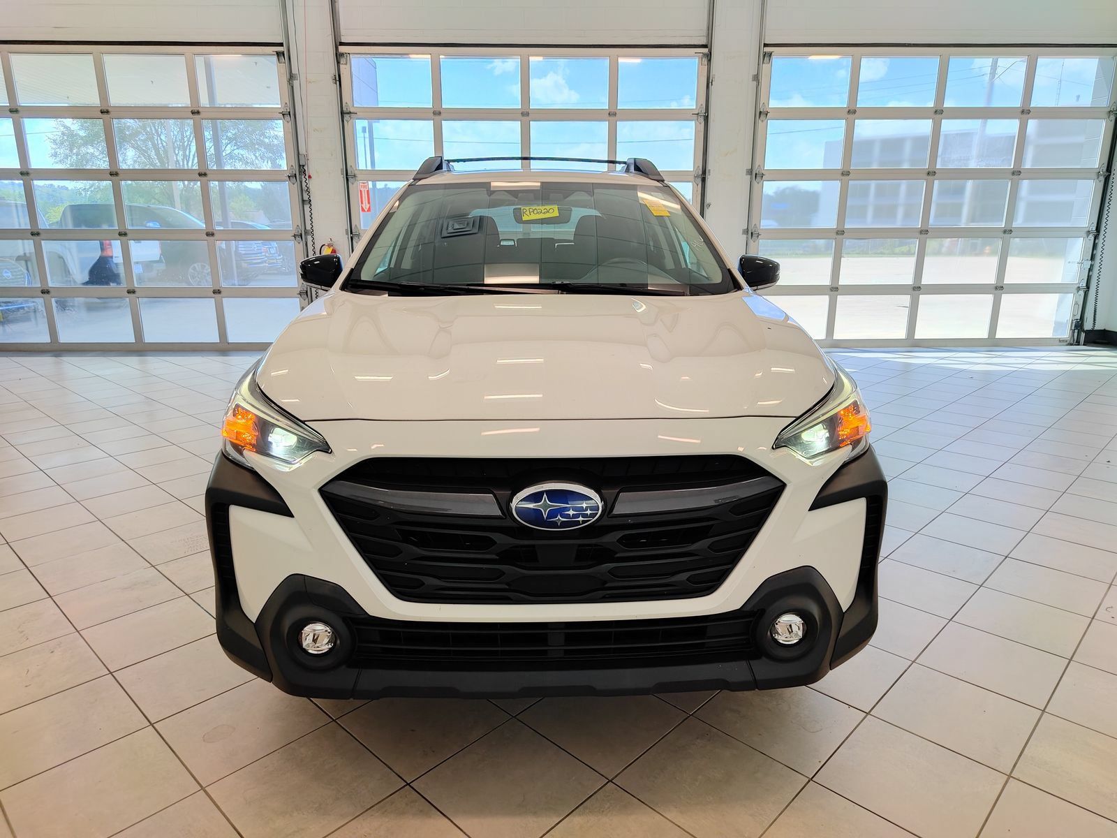 Used 2024 Subaru Outback Premium AWD/4WD image 8