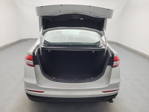 Used 2019 Ford Fusion SEL FWD image 29