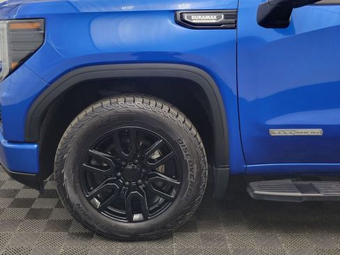 Used 2022 GMC Sierra 1500 Elevation w/ Elevation Premium Package image 10