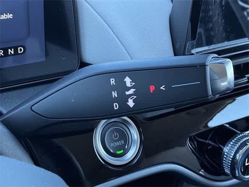 Used 2025 Honda Prologue Touring image 34