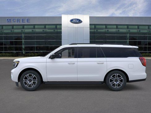 New 2026 Ford Expedition Max Active RWD image 3
