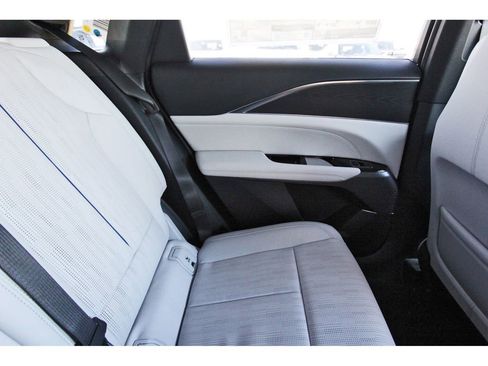 New 2026 Cadillac Lyriq Luxury image 11