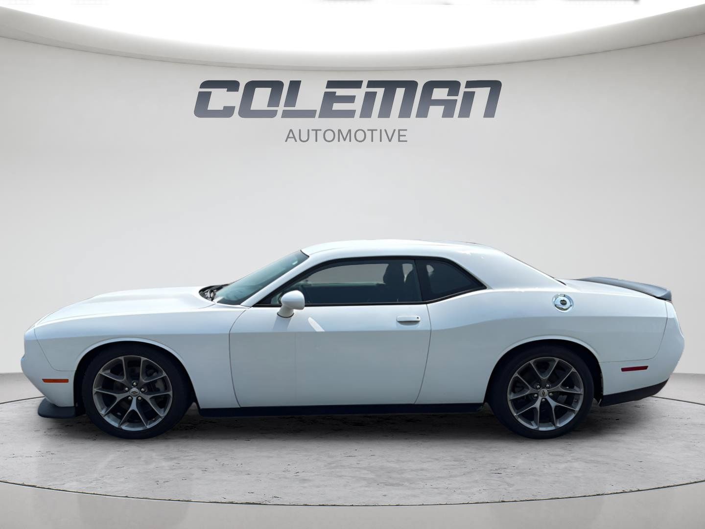 Used 2023 Dodge Challenger GT RWD image 2