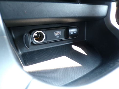 Used 2026 Kia Seltos LX AWD/4WD image 19