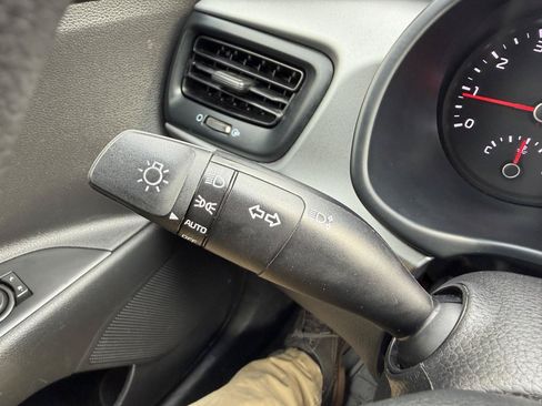 Used 2020 Kia Rio S FWD image 26