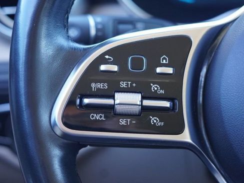 Used 2022 Mercedes-Benz GLC 300 4MATIC w/ Premium Package Lite image 22