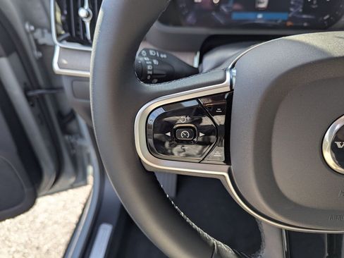 New 2026 Volvo XC90 B6 Ultra w/ Protection Package image 12