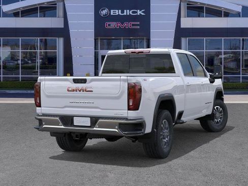 New 2026 GMC Sierra 2500 SLE image 4