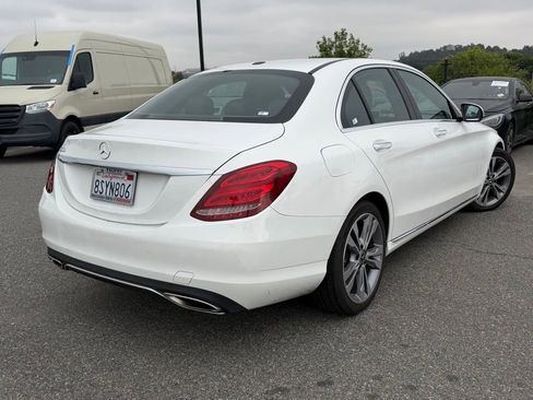 Used 2018 Mercedes-Benz C 300 Sedan image 4
