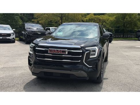 Certified 2026 GMC Terrain Elevation FWD image 3