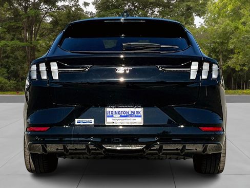 New 2025 Ford Mustang Mach-E GT image 4