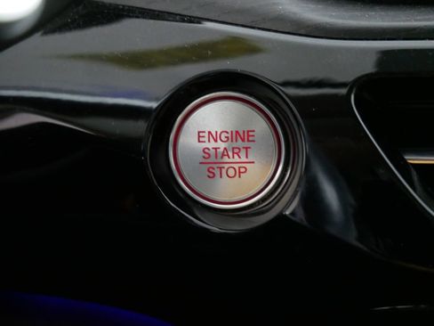 Used 2022 Acura MDX SH-AWD w/ Advance Package image 24