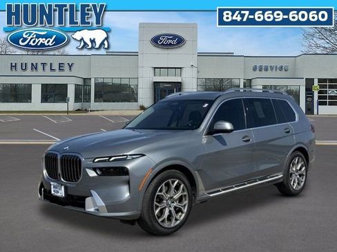 Used 2023 BMW X7 xDrive40i w/ Premium Package image 1