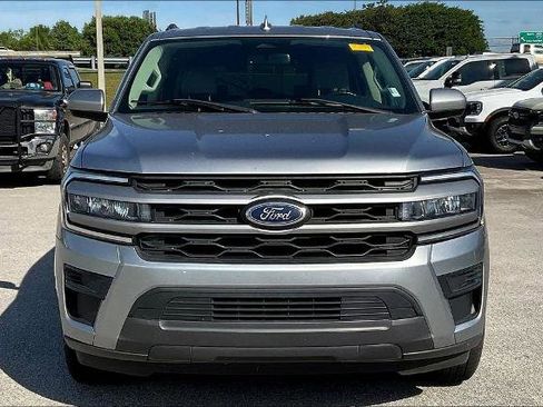 Certified 2022 Ford Expedition Max XLT RWD image 2
