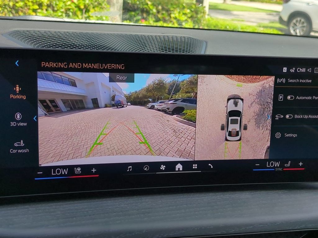 New 2026 BMW 330i Sedan w/ Convenience Package RWD image 21