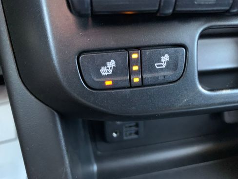 Used 2021 Chevrolet Colorado ZR2 image 25