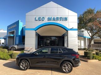 Used 2025 Chevrolet Trax LT w/ LT Convenience Package video 1