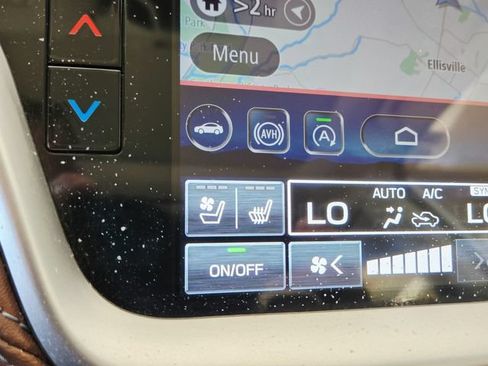 Used 2020 Subaru Outback Touring XT AWD/4WD image 27