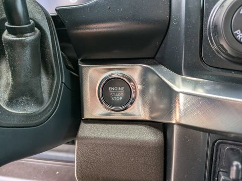 Used 2024 Ford F350 King Ranch AWD/4WD image 33