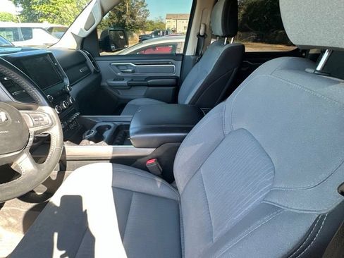 Used 2019 RAM 1500 Big Horn AWD/4WD image 3
