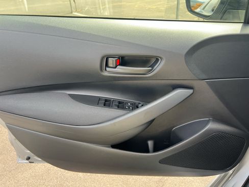 Used 2026 Toyota Corolla LE FWD image 13