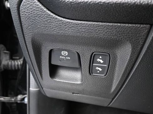 Used 2022 RAM 1500 Laramie image 37