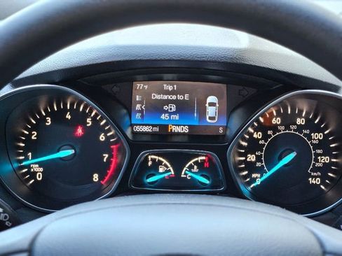 Used 2019 Ford Escape S image 19