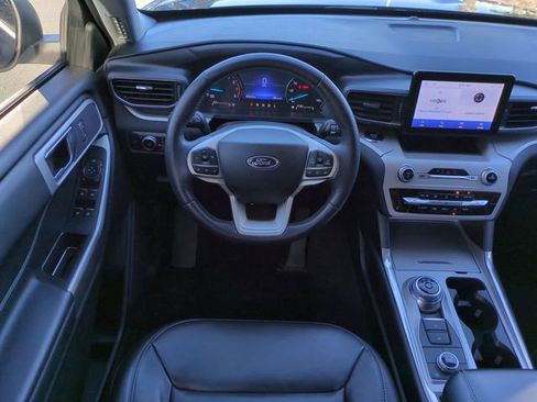 Used 2023 Ford Explorer XLT w/ Equipment Group 202A image 16