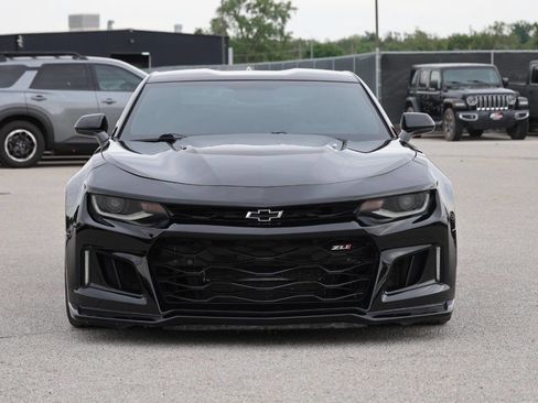 Used 2018 Chevrolet Camaro ZL1 RWD image 2