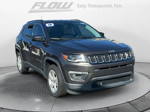 Used 2018 Jeep Compass Latitude w/ Popular Equipment Group image 1