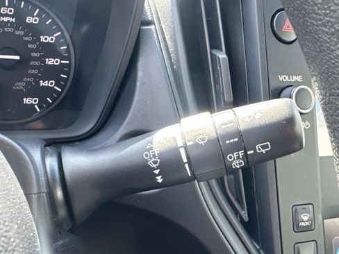 Certified 2024 Subaru Impreza 2.0i AWD/4WD image 27
