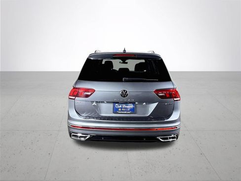 Used 2023 Volkswagen Tiguan SEL R-Line AWD/4WD image 8
