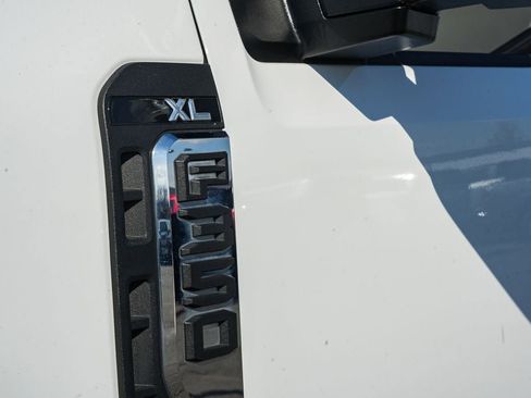 Used 2023 Ford F350 XL w/ Snow Plow Prep Package image 15