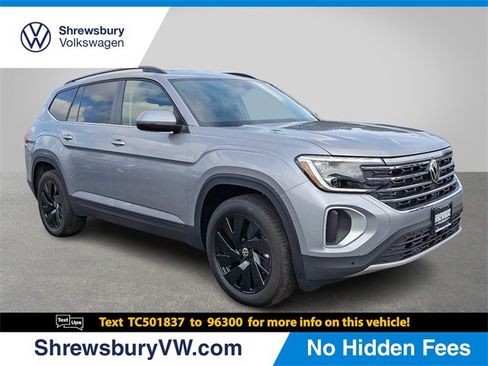 New 2026 Volkswagen Atlas SE image 1