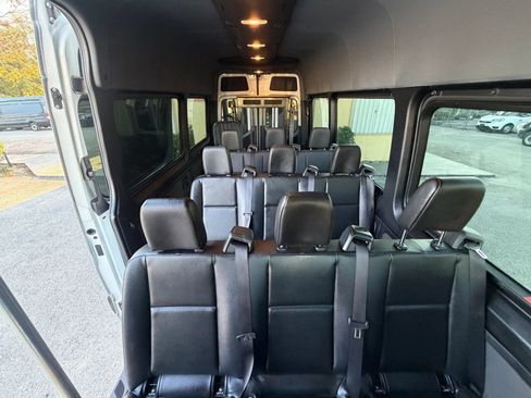 Used 2020 Mercedes-Benz Sprinter 2500 image 17