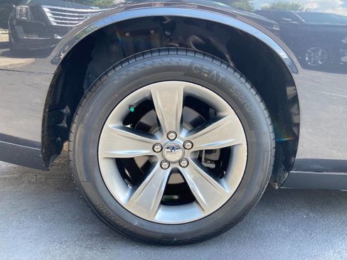 Used 2019 Dodge Challenger SXT image 22