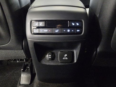 Used 2025 Hyundai Palisade Calligraphy image 18