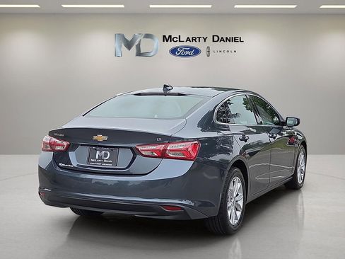 Used 2019 Chevrolet Malibu LT FWD image 5