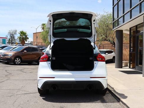 Used 2017 Ford Focus RS AWD/4WD image 22
