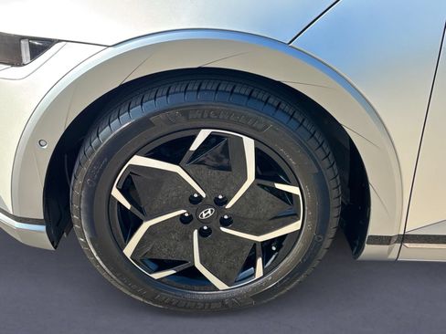 Certified 2023 Hyundai Ioniq 5 Limited RWD image 9