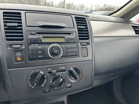 Used 2008 Nissan Versa 1.8 S w/ PWR Pkg FWD image 11